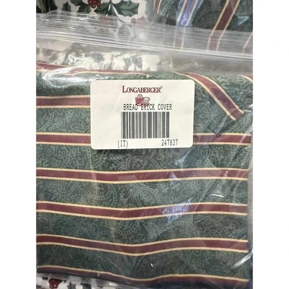 Longaberger Lot Of Holly Berry & Imp Stripe - Liners, Napkins, Table Runner